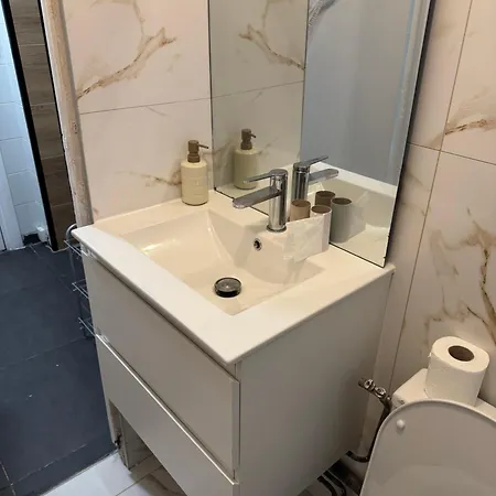 Appartement 3-room Apt, 7 Min From Rer, 15 Min To Paris, 15 Min To Stade De France